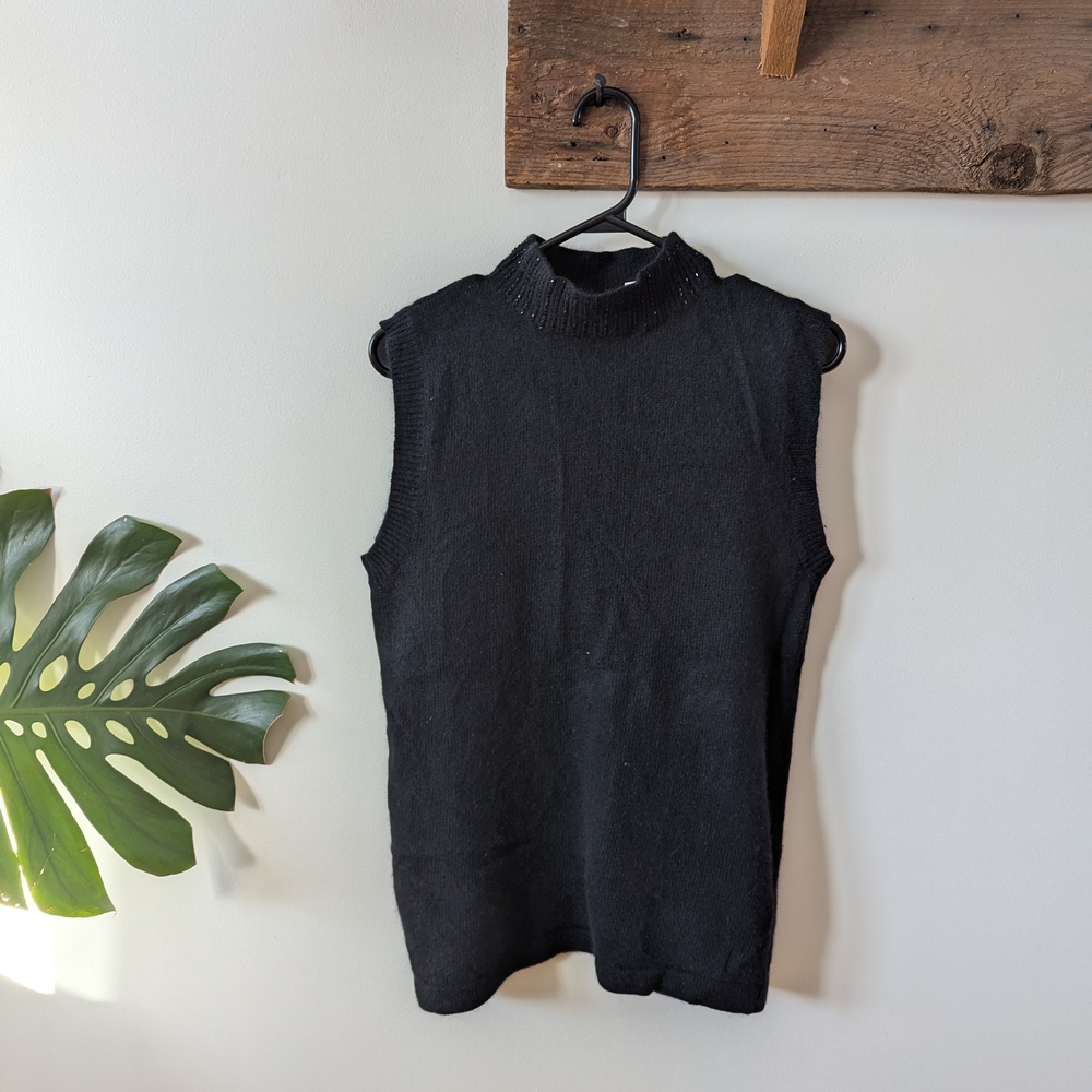 Sleeveless Beaded Black Knit Top